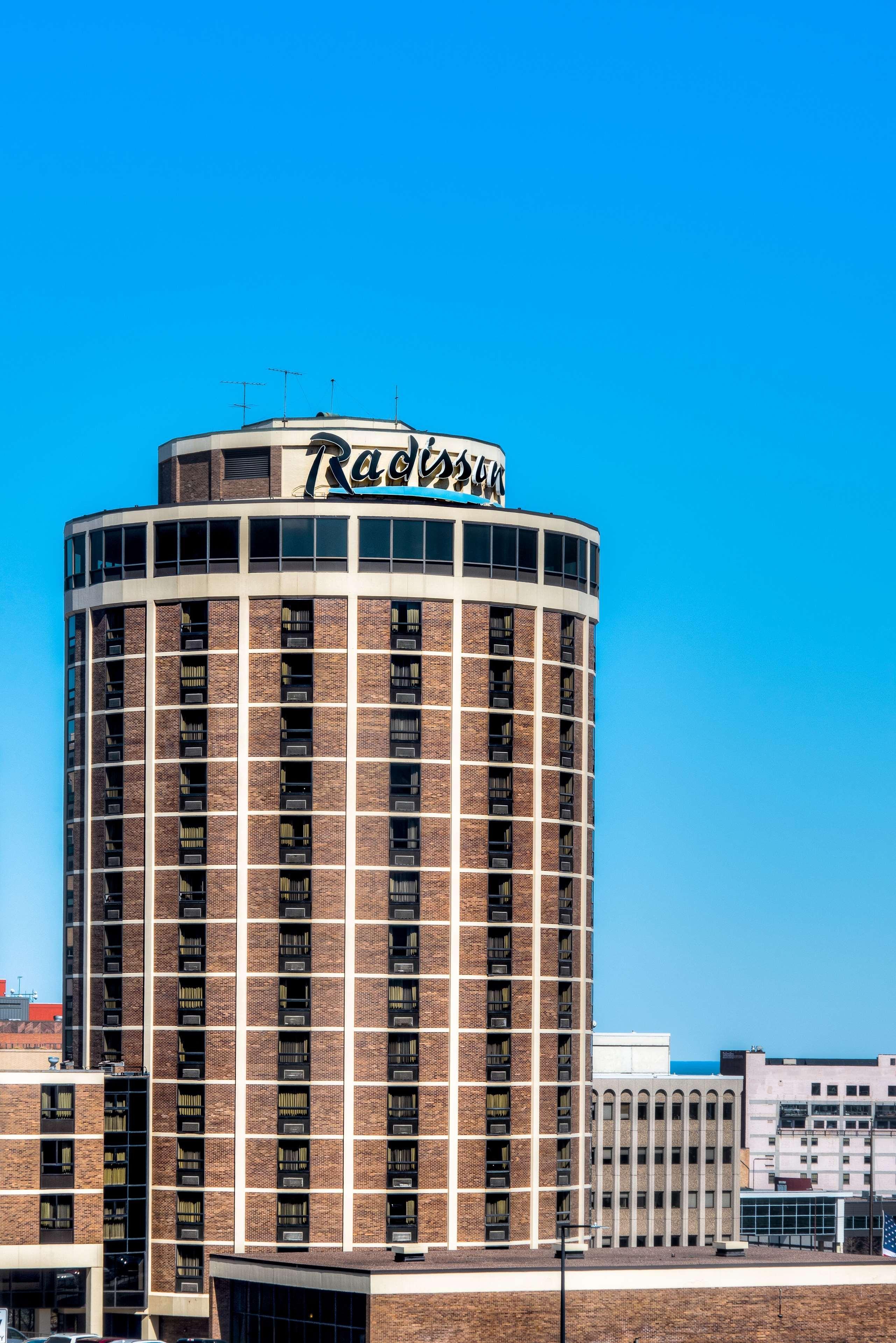 Radisson Hotel Duluth-Harborview Exterior foto